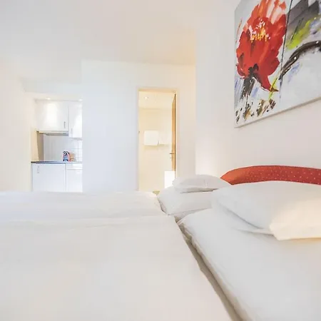 سنترو كادرو بانوراميك 4*