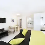 Апарт-готель Centro Cadro Panoramica 4*