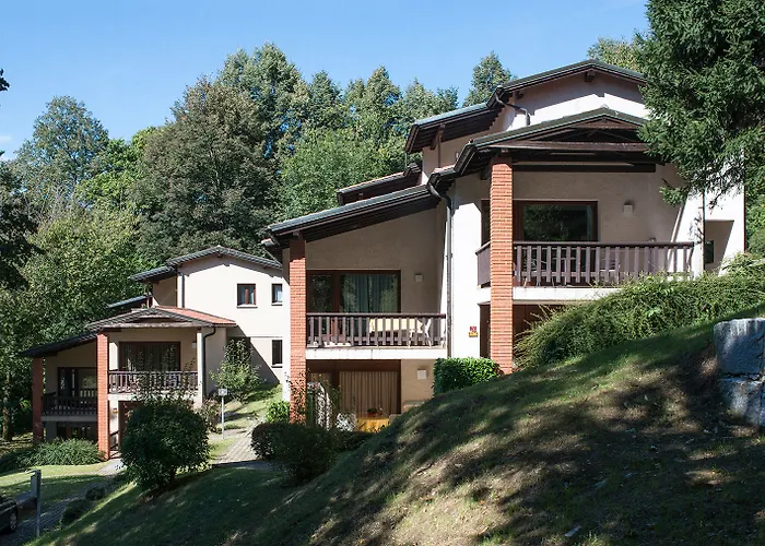 Centro Cadro Panoramica 4* לוגאנו