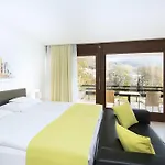 Centro Cadro Panoramica 4* 盧加諾