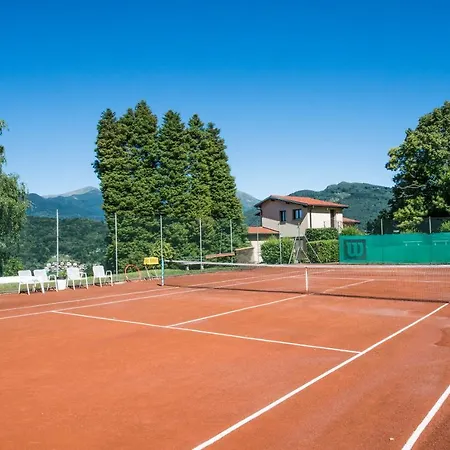 Centro Cadro Panoramica Апарт-отель Лугано